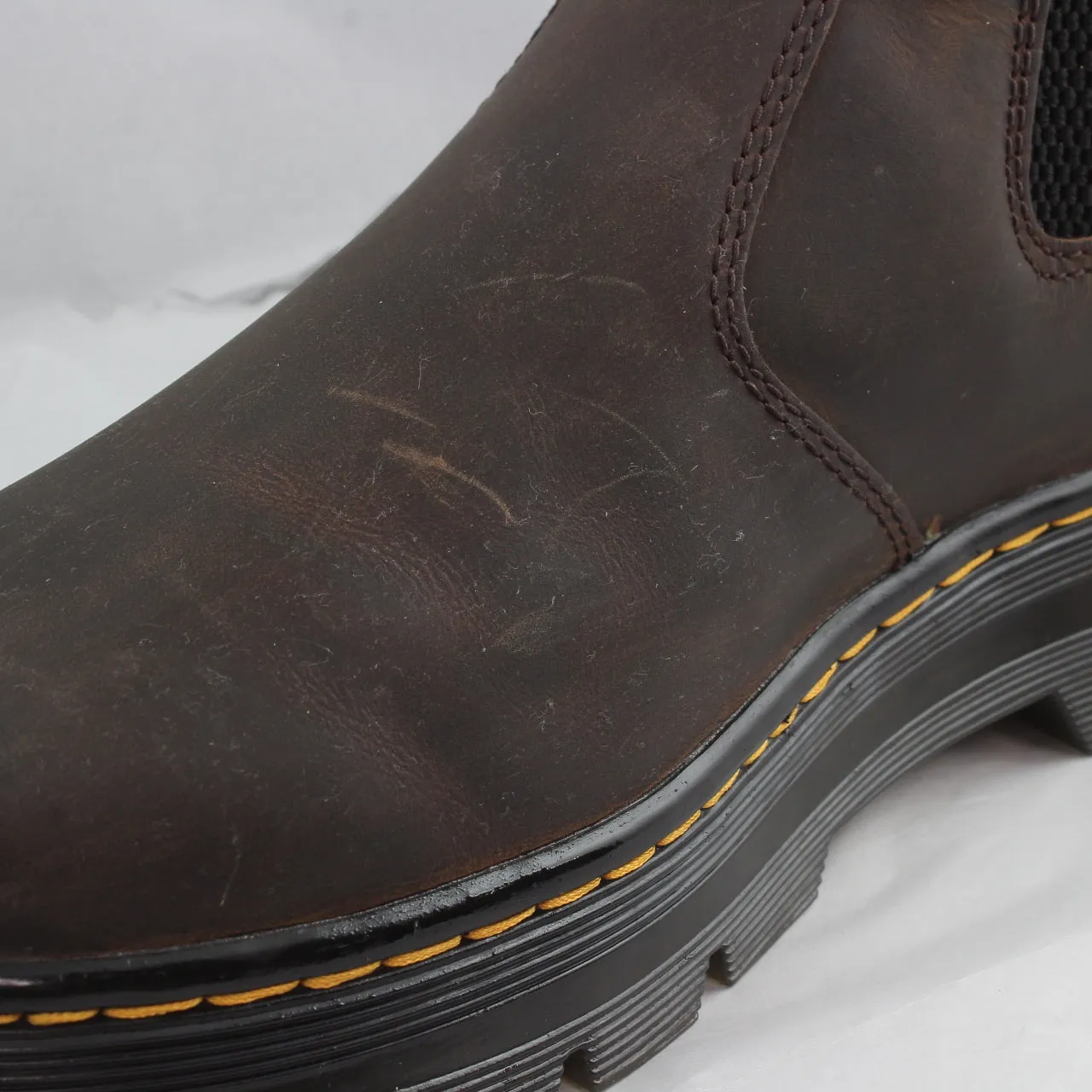 Mens Dr.Martens 2976 Tract Chelsea Gaucho Crazyhorse