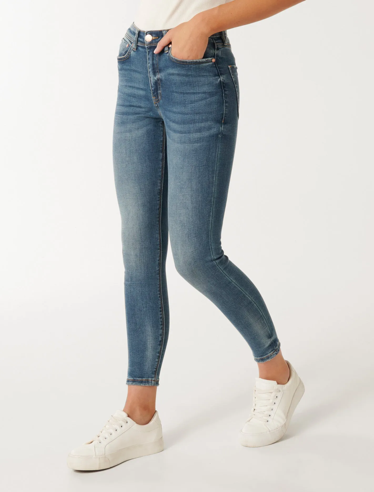 Nala Mid-Rise Skinny Jeans